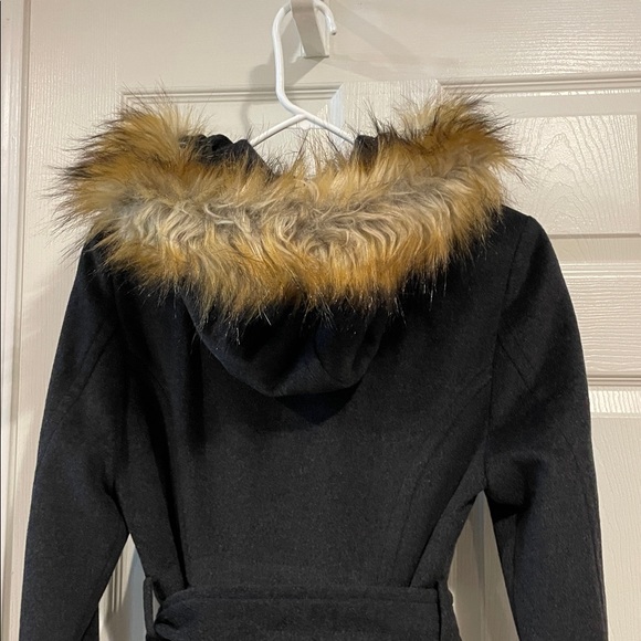 Eliza J Black Coat with Fur Trim - Picture 3 of 5